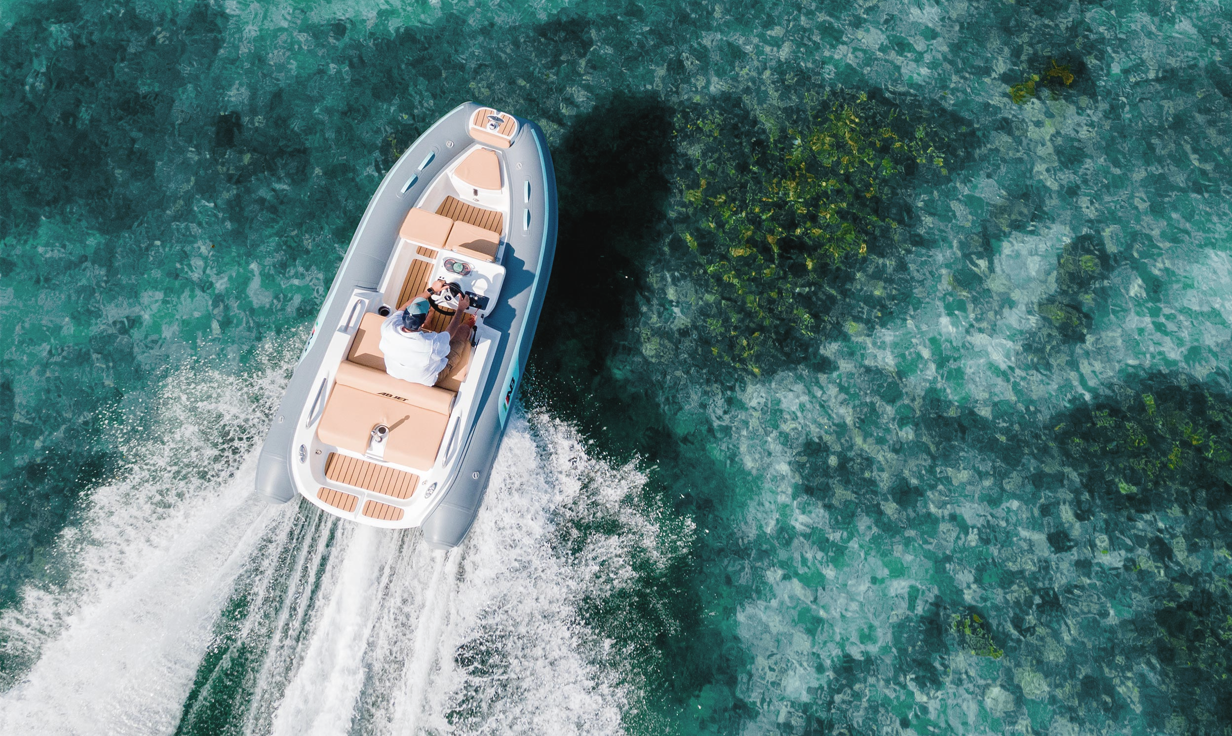 AB Nautilus 11 DLX